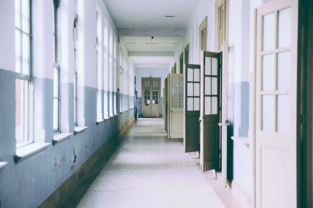 Staatliche Schulen sind Gefängnisse für Kinder