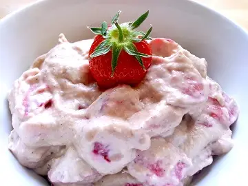 Vegane Erdbeercreme