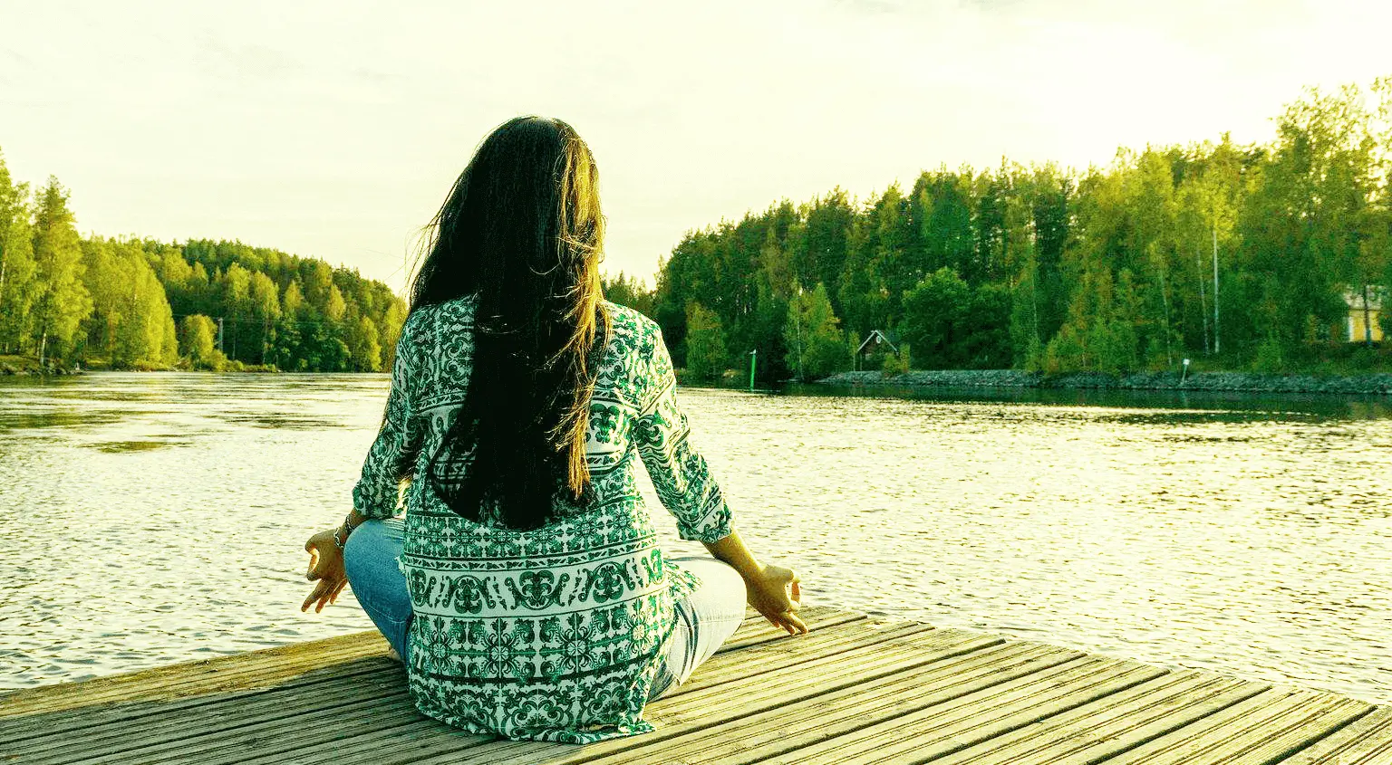 media/image/yoga-2176668_1920-schmalaifnEeQVGMY8e.png